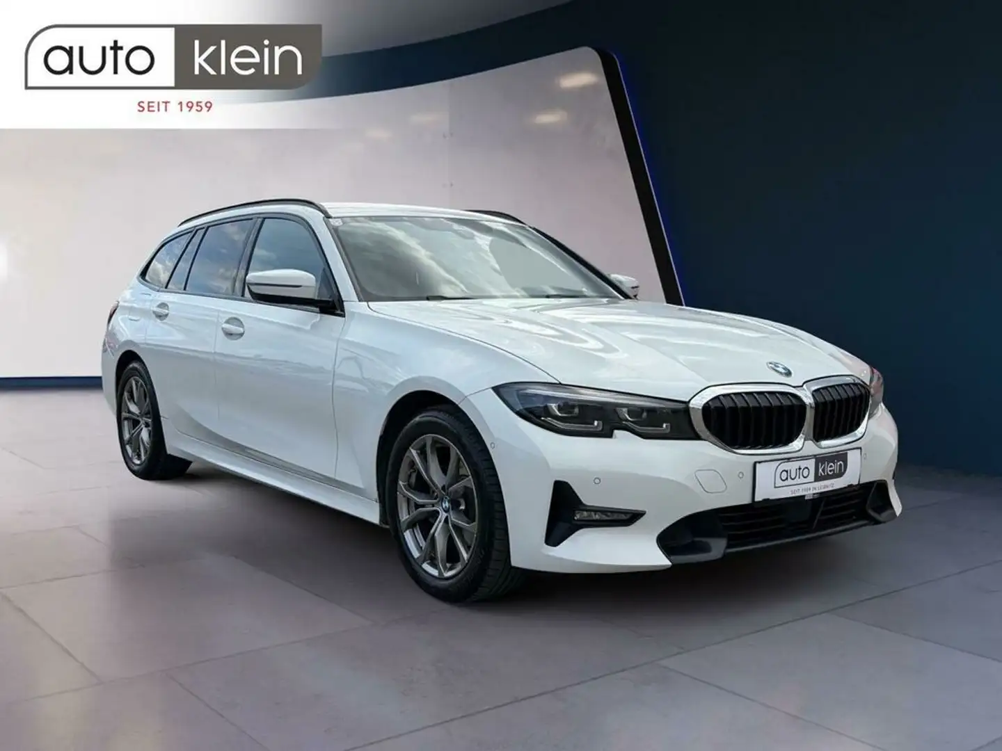BMW 318 d Touring Sport Line Weiß - 2