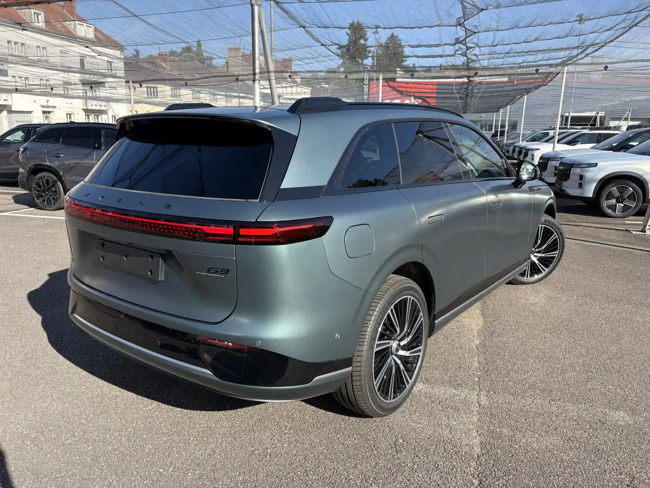 XPENG G9