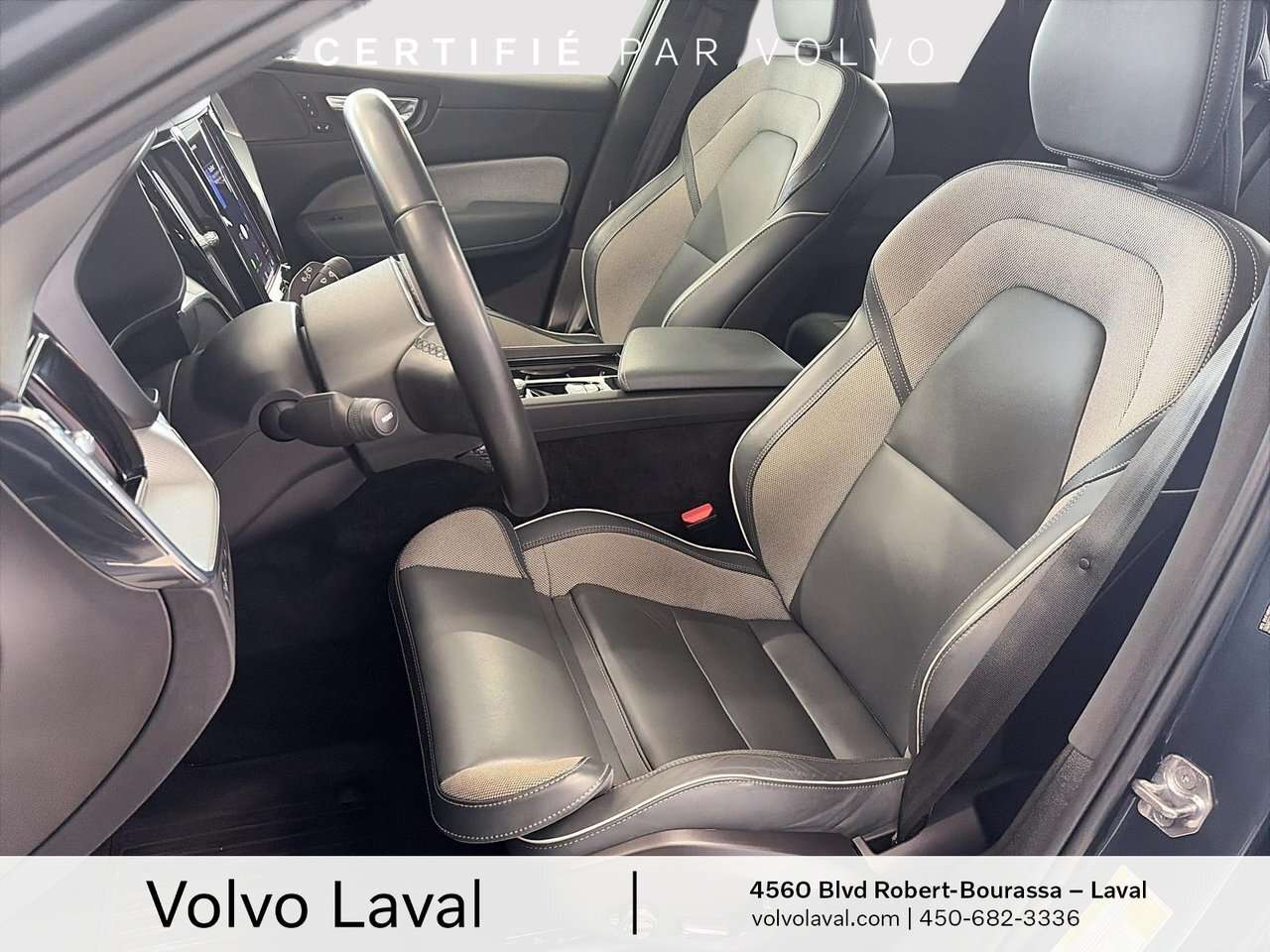 2022 Volvo XC60 R-Design XC60 Recharge R-Design, T8 AWD / XC60 Rec thumb 7