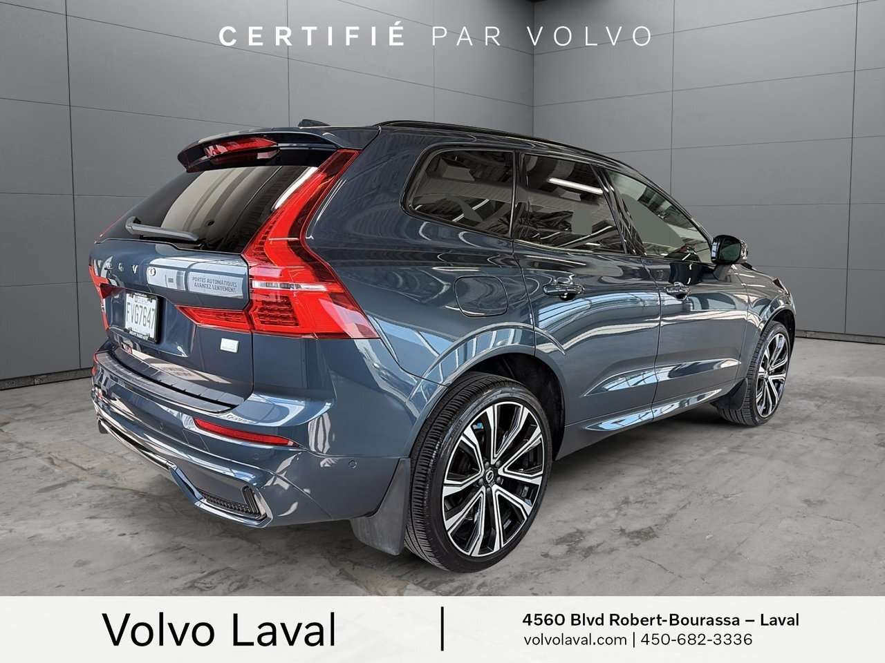 2022 Volvo XC60 R-Design XC60 Recharge R-Design, T8 AWD / XC60 Rec alt 4
