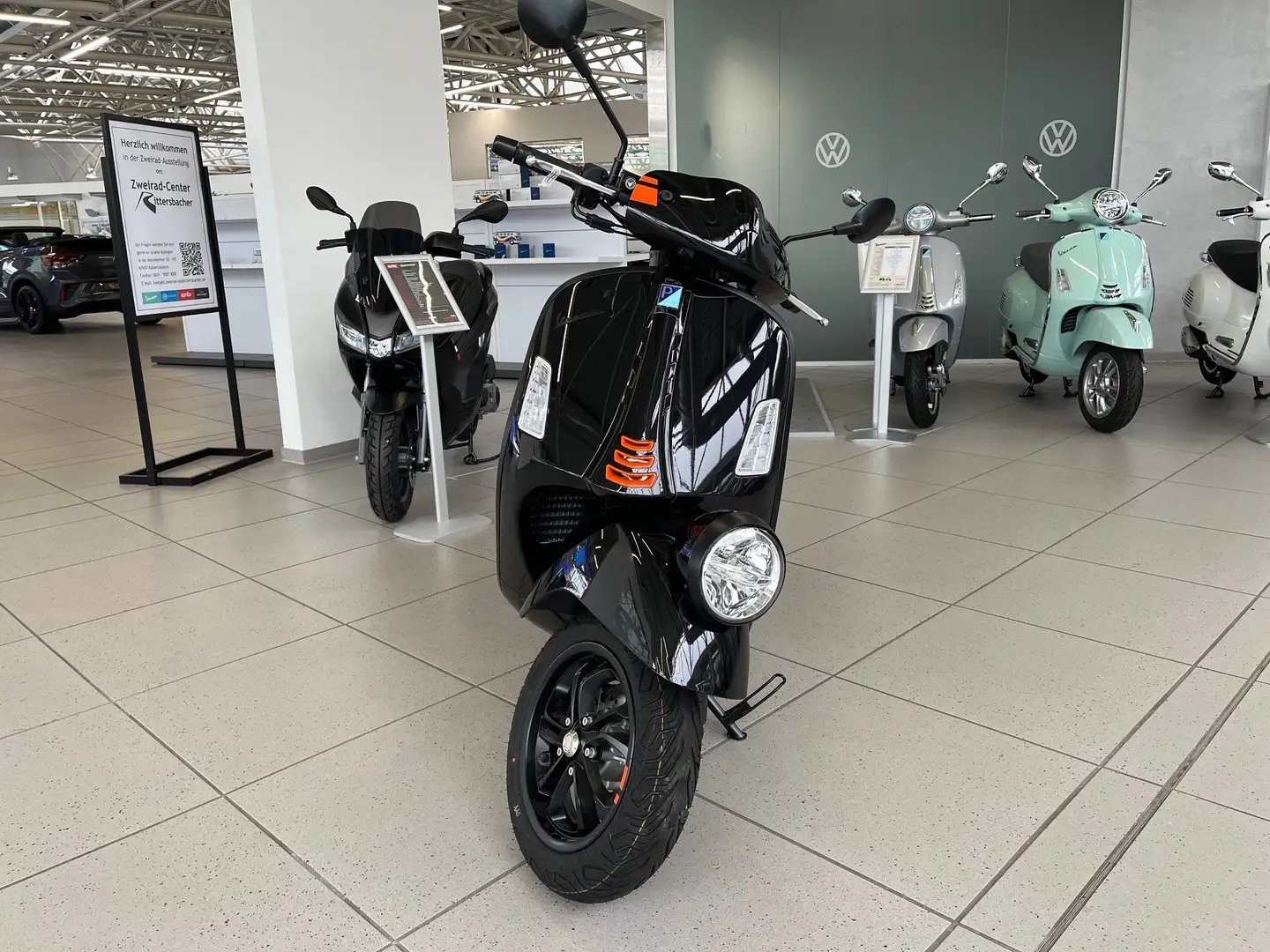 Vespa GTV 300 GTV 300 Euro 5 *Schwarz* Beige - 2