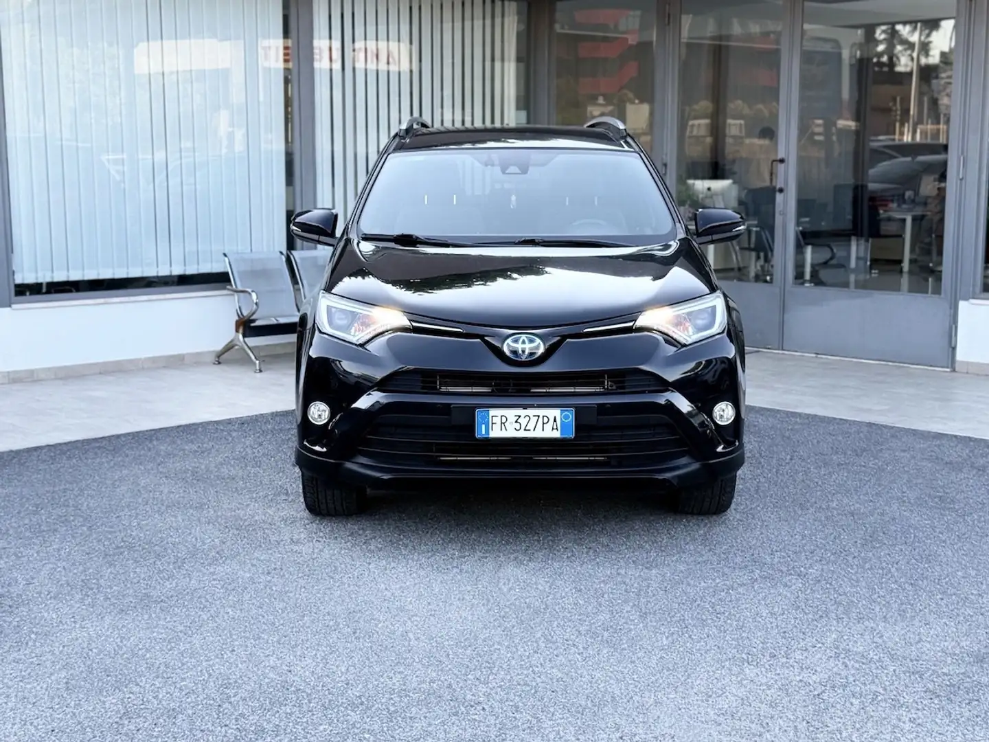 Toyota RAV 4 2.5 Hybrid 155CV 2WD E6 Automatica - 2018 Nero - 2