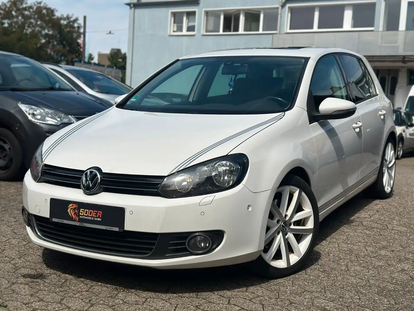 Volkswagen Golf VI Highline*AUTOMATIK*PANO*LEDER Weiß - 1