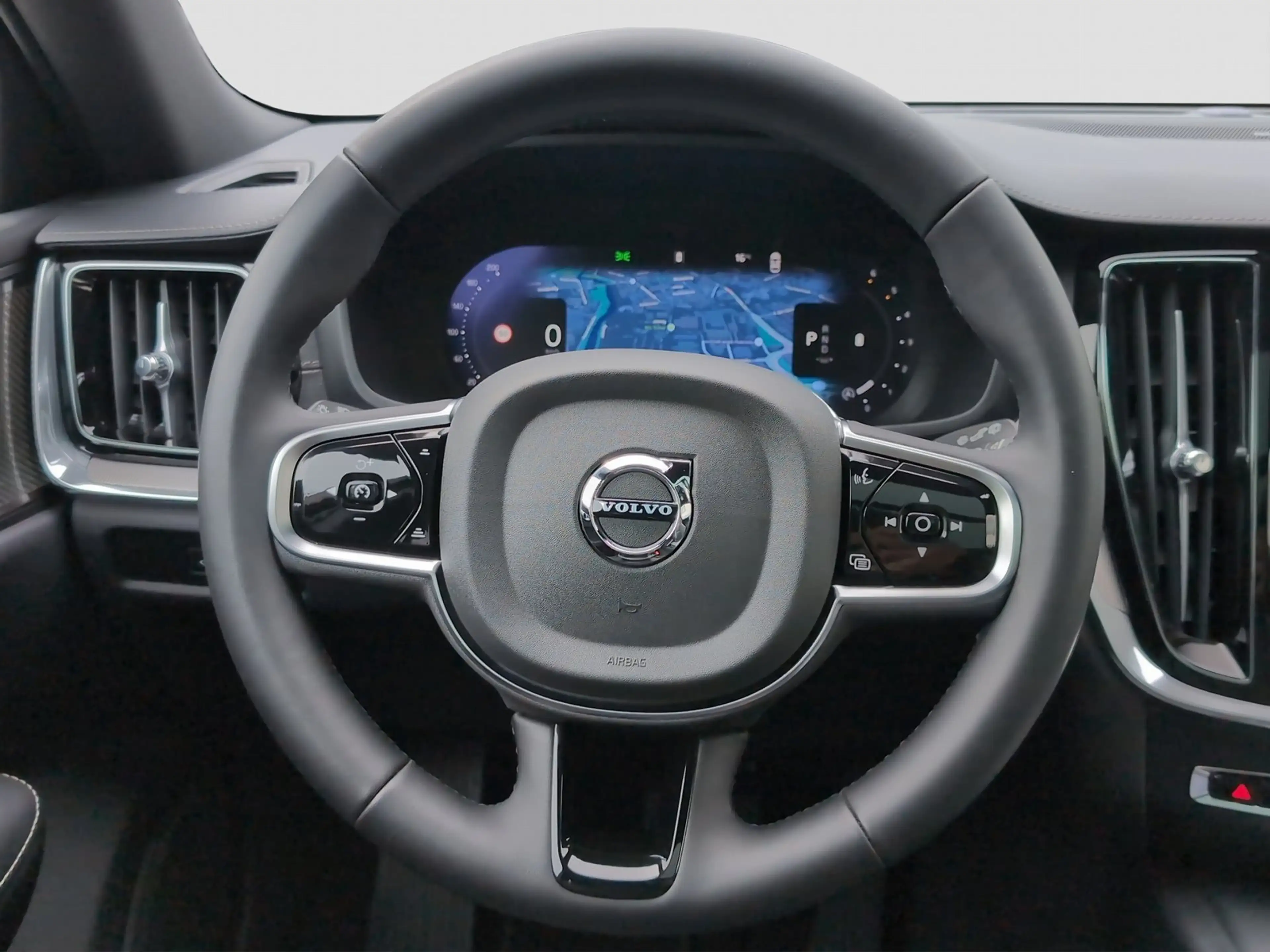 Volvo V60 Cross Country V60+CC+B4+AWD+Diesel+Ultimate+Stanhzg+360°Kamera — photo 4