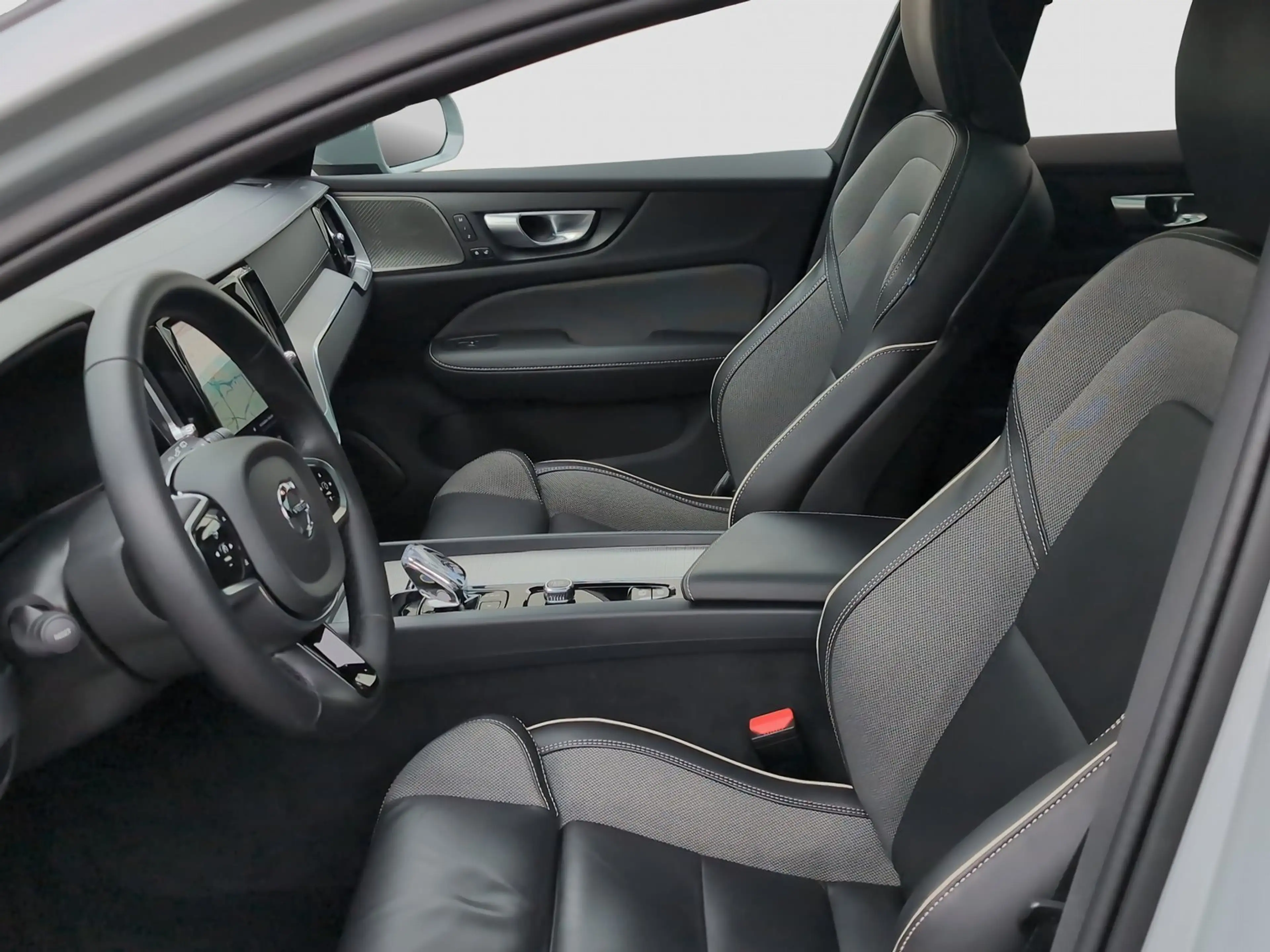 Volvo V60 Cross Country V60+CC+B4+AWD+Diesel+Ultimate+Stanhzg+360°Kamera — photo 10