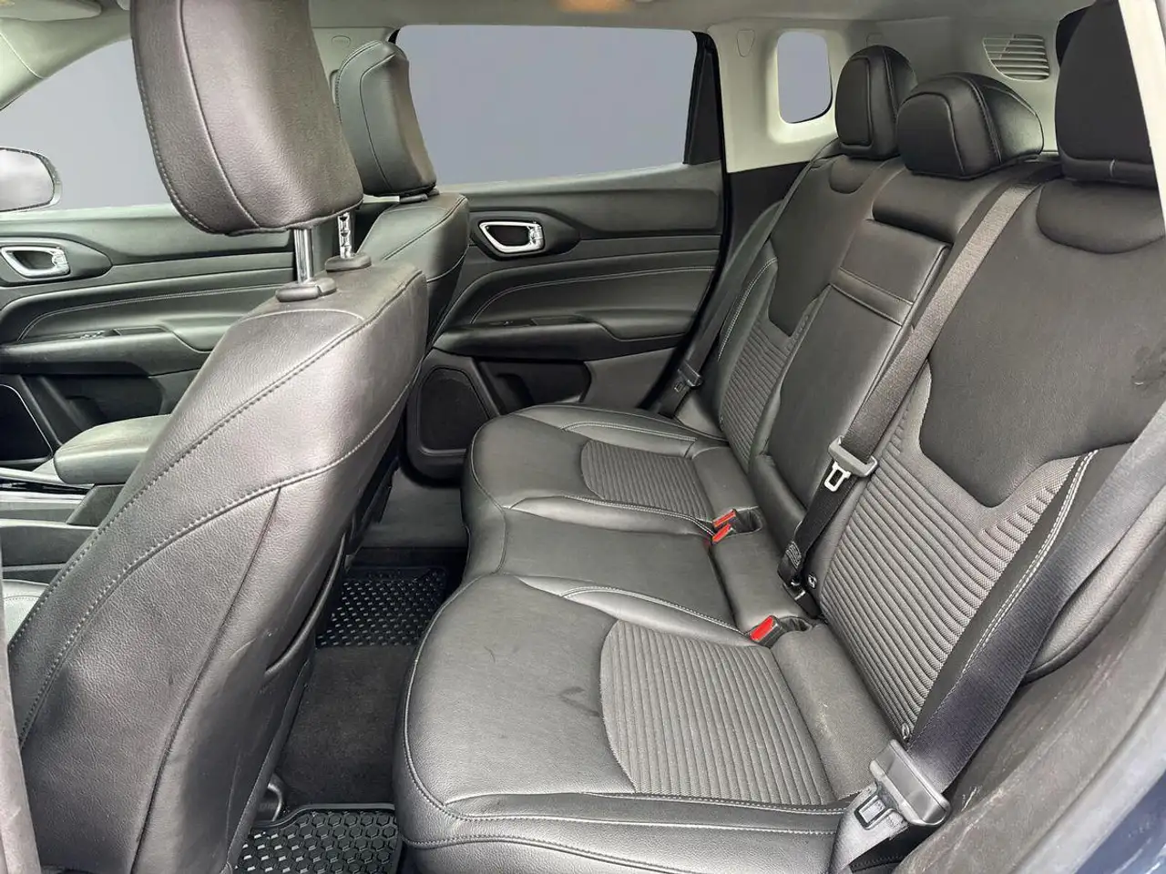 Jeep Compass Limited Hybrid 4WD*Pano*Kamera*Navi*Shz* 12