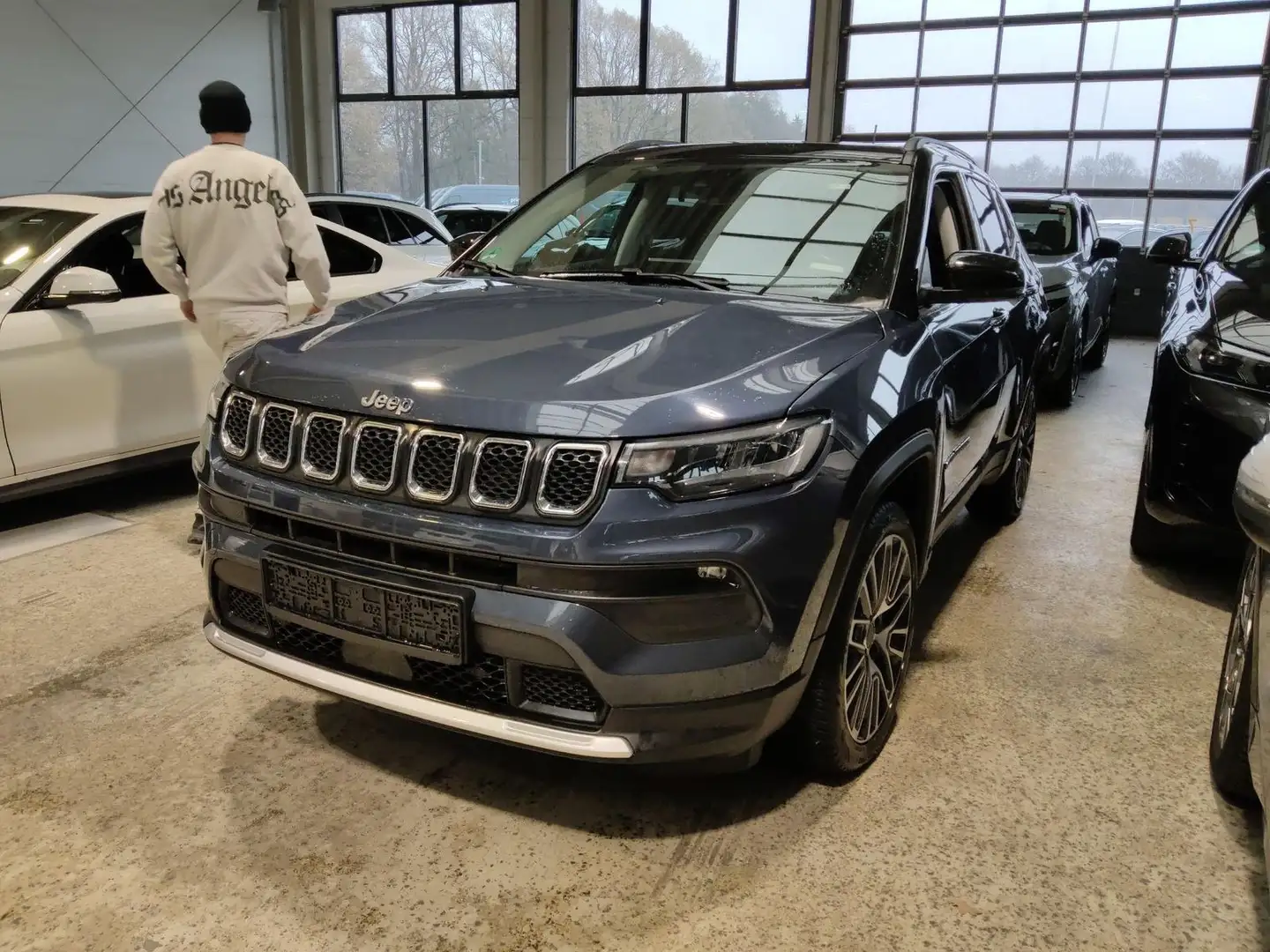 Jeep Compass Limited Hybrid 4WD*Pano*Kamera*Navi*Shz* Синий - 1