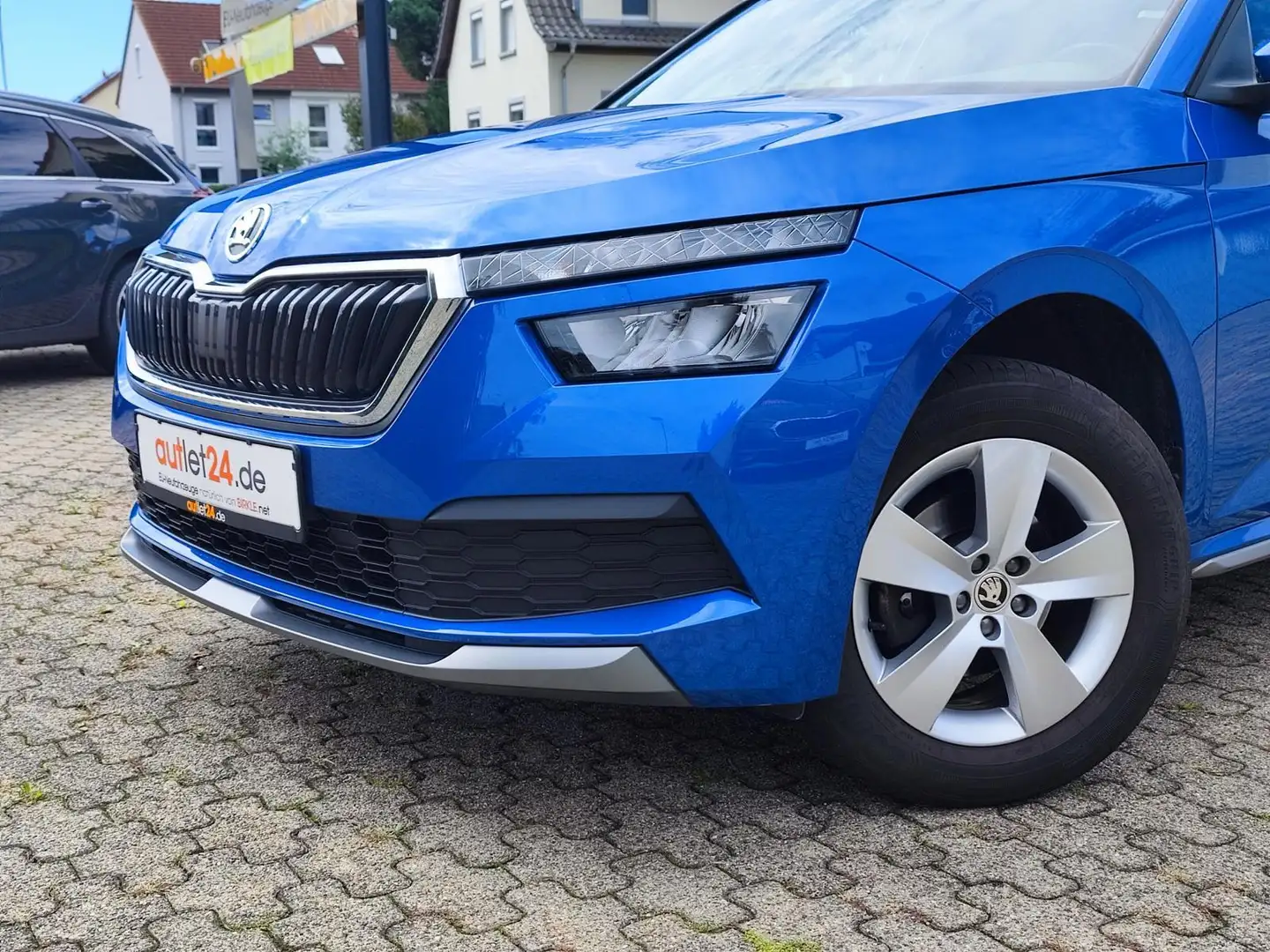 Skoda Kamiq Kamiq 150PS DSG AHK Tempomat SHZ PDC SmartLink LED Bleu - 2