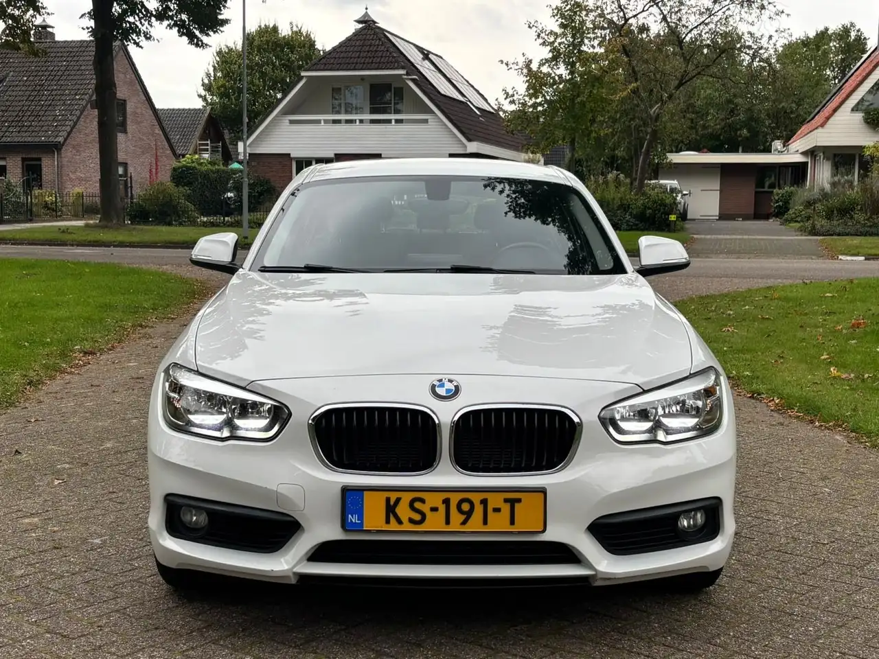 BMW 118
