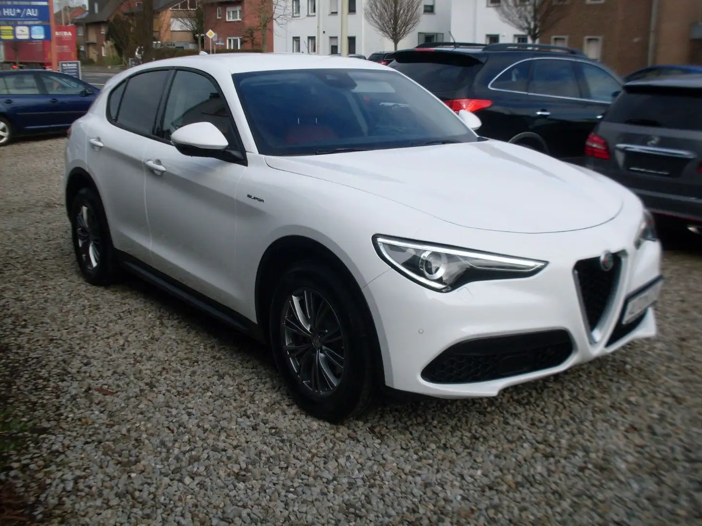 Alfa Romeo Stelvio 2.2 Diesel 16V Super AT8-Q4 Weiß - 2