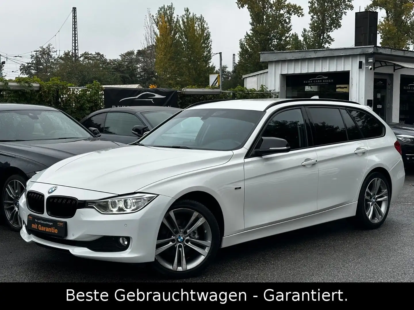 BMW 316 i Touring Sport Line * NAVI * BIXENON * 2HAND Weiß - 1
