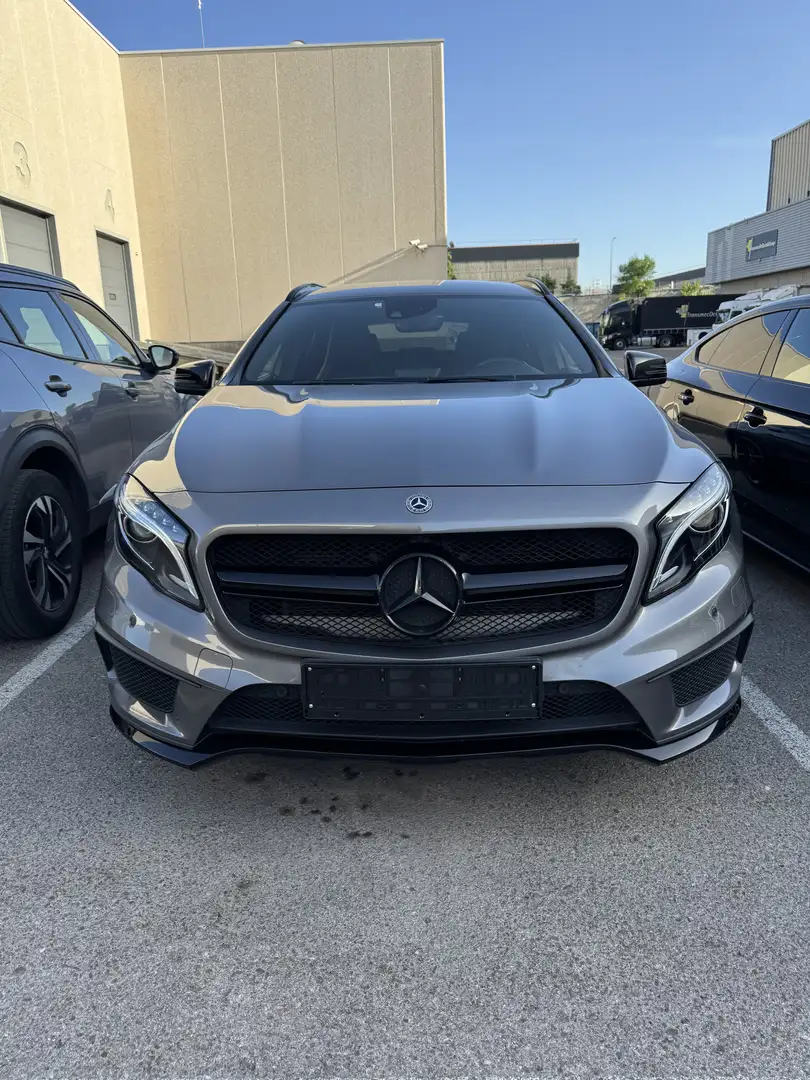 Mercedes-Benz GLA 45 AMG 4Matic 360 Aut. - 1