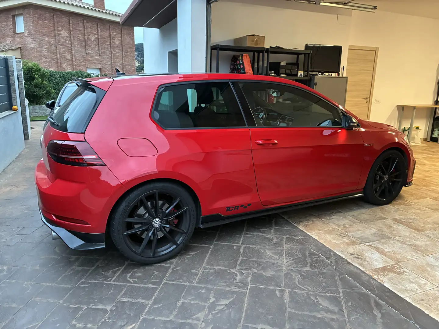 Volkswagen Golf GTI 2.0 TSI TCR DSG7 213kW - 1