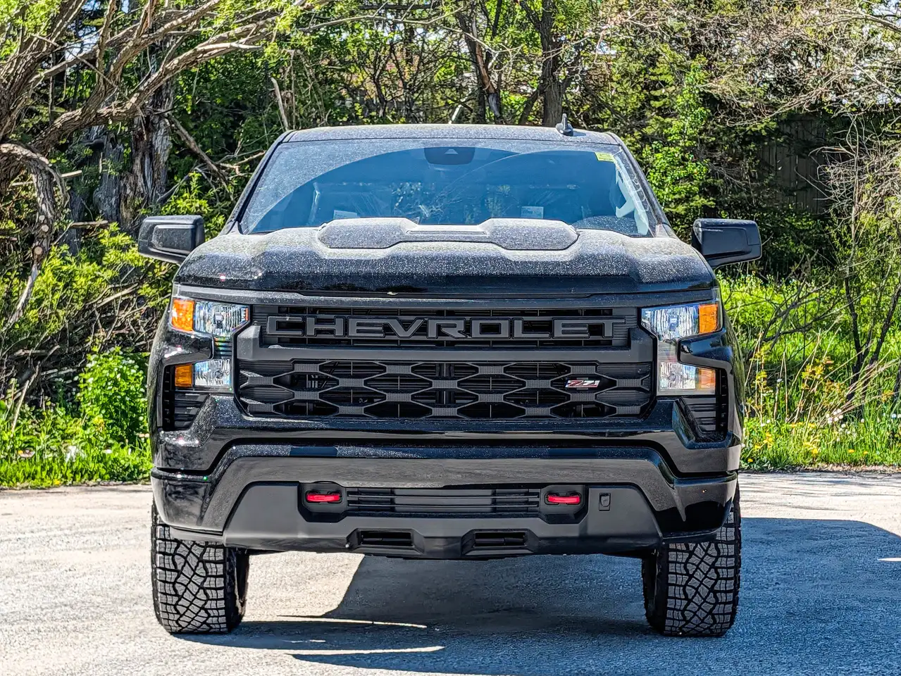 Chevrolet Silverado 1500 снимка Chevrolet Silverado 1500