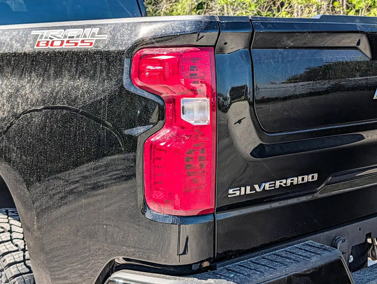 Chevrolet Silverado 1500 снимка Chevrolet Silverado 1500