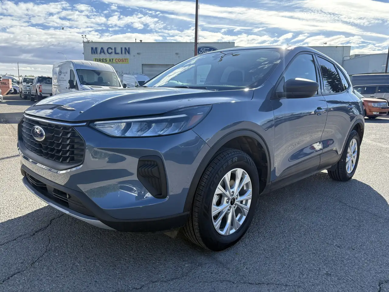 Ford Escape снимка Ford Escape