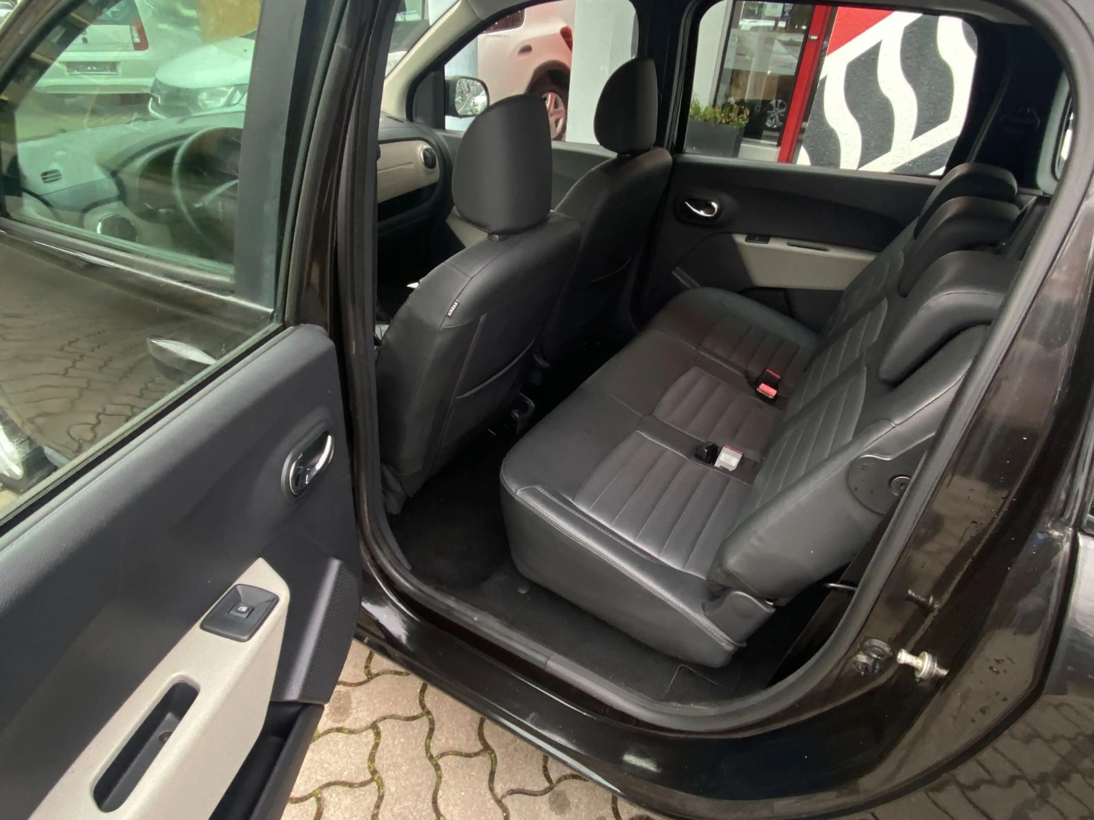 Dacia Lodgy Prestige Klimaautom Navi Leder Sitzheizg — photo 8
