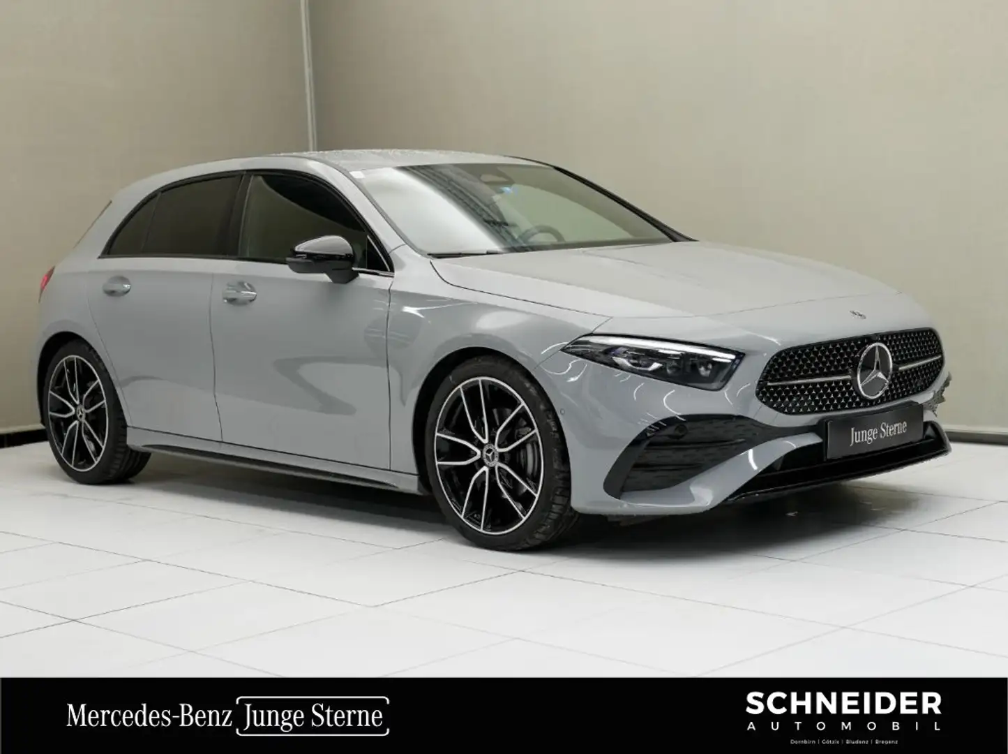 Mercedes-Benz A 180 d Kompaktlimousine Österreich-Edition Grau - 1