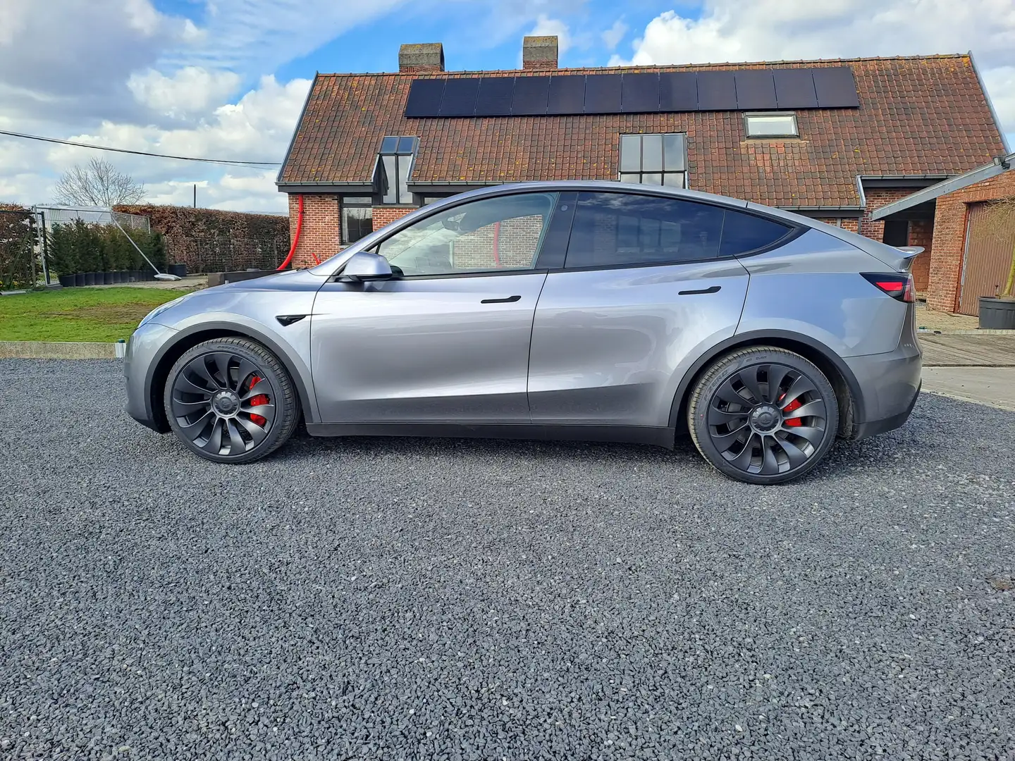 Tesla Model Y Model Y Performance Dual Motor AWD Argent - 1
