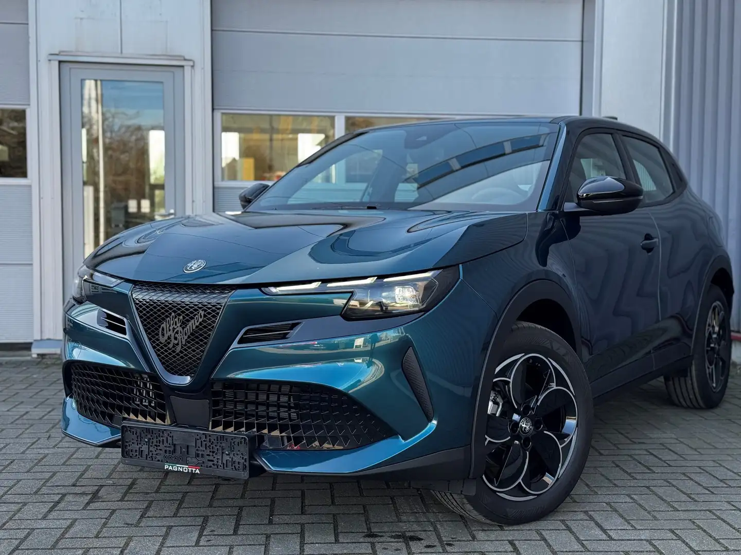 Alfa Romeo Junior 1.2 Turbo Hybrid Ibrida Bleu - 2