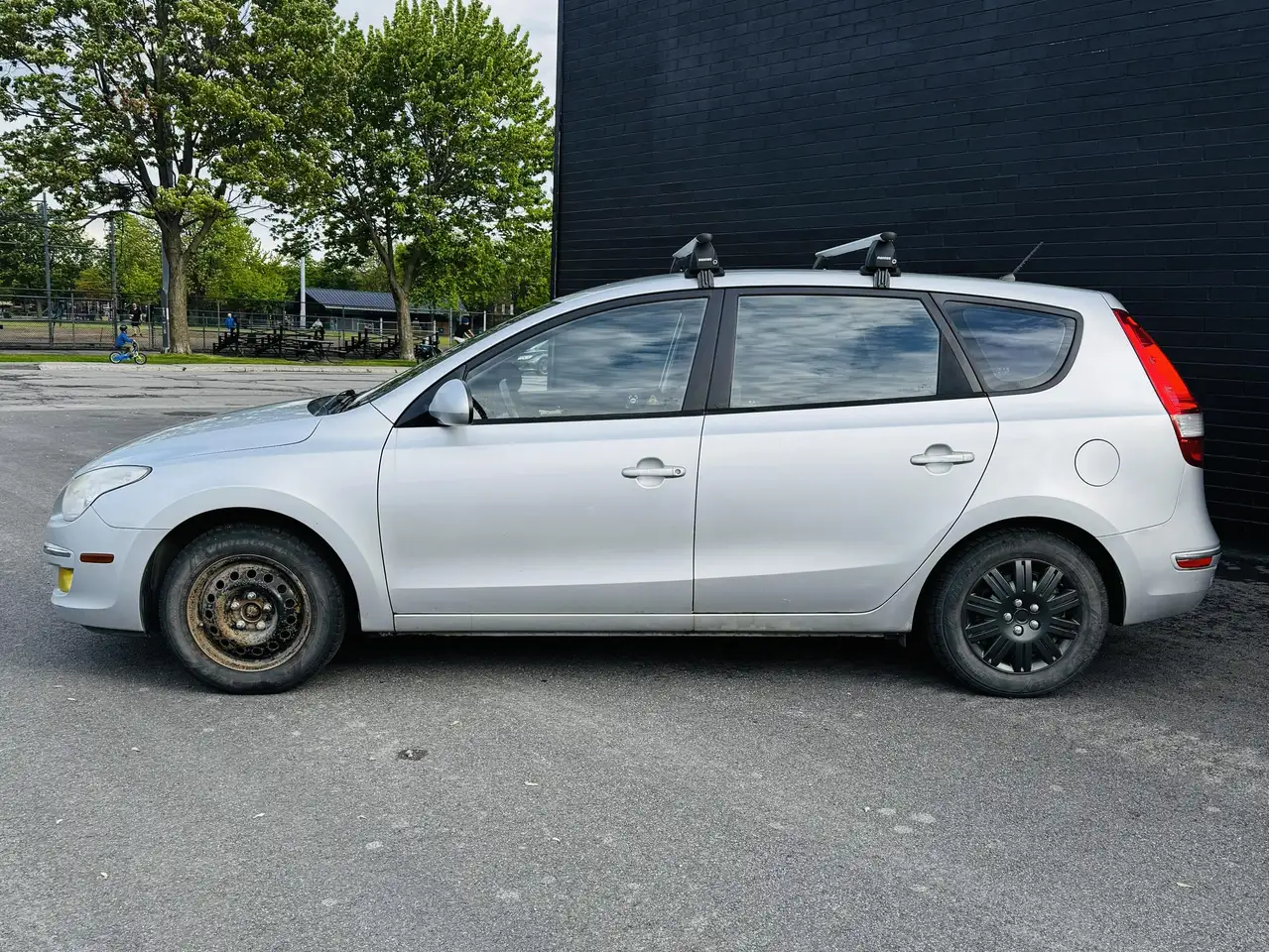 Hyundai ELANTRA снимка Hyundai ELANTRA