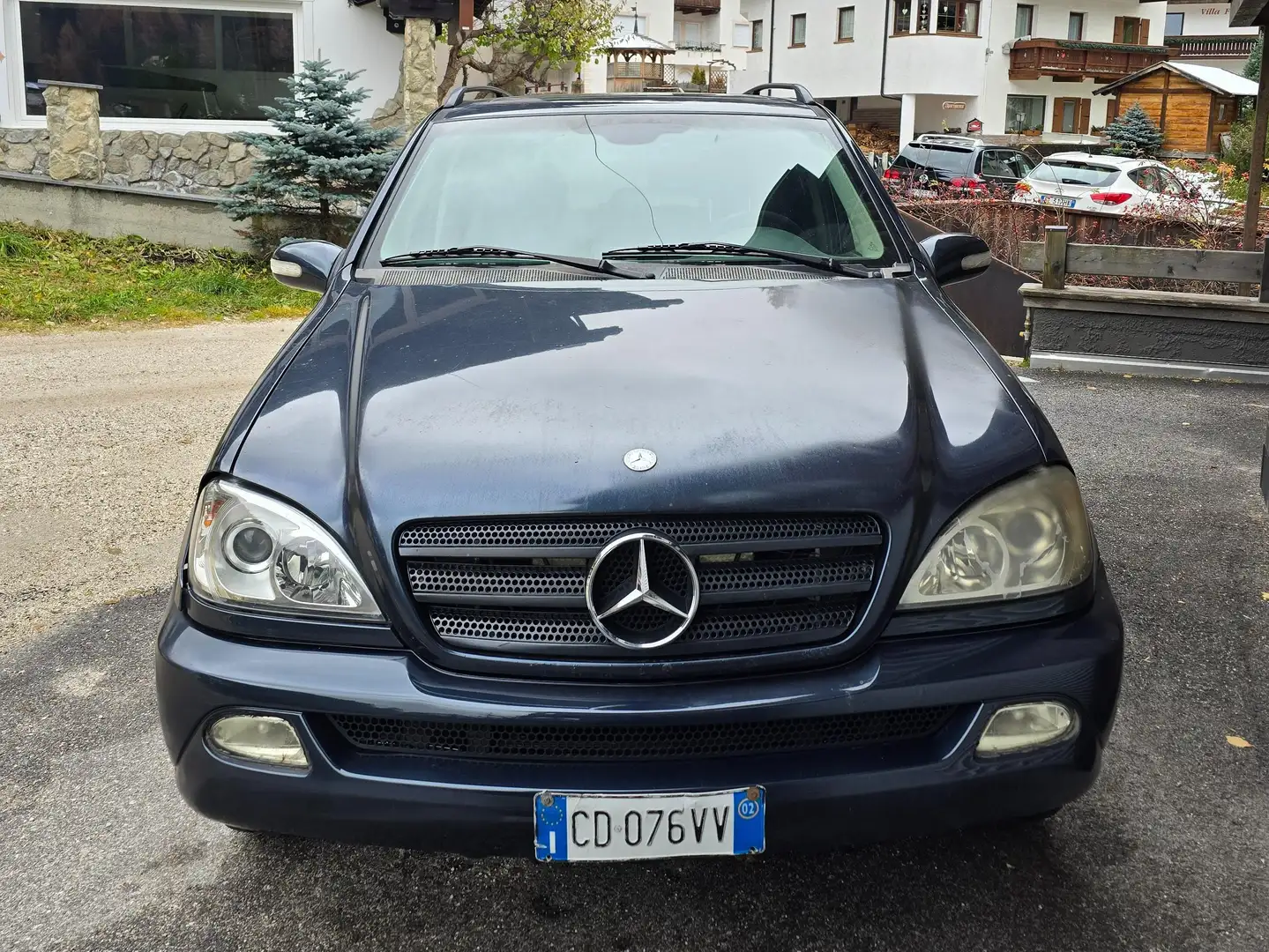 Mercedes-Benz ML 270 Classe M - W163 cdi Blau - 1