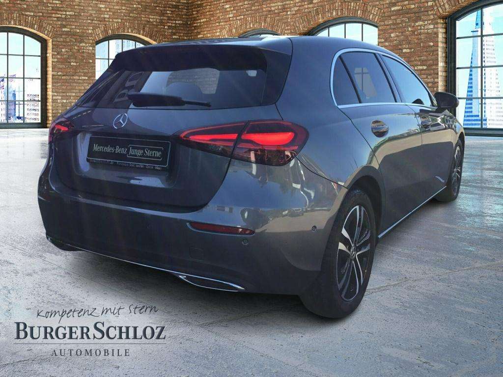 Mercedes-Benz A 200