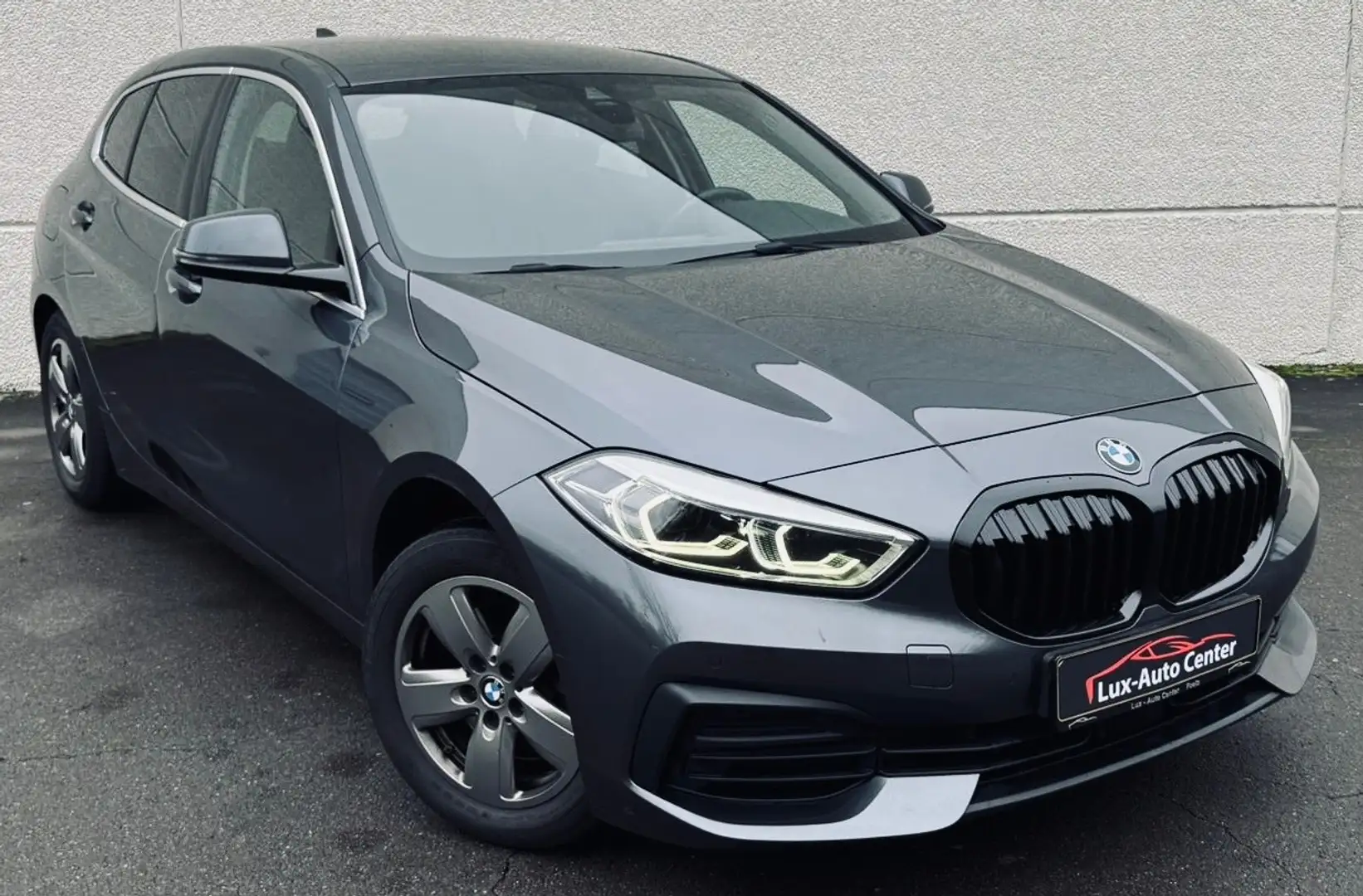 BMW 118 118iA AUTOMATIQUE // 12 Mois de Garantie Gris - 1