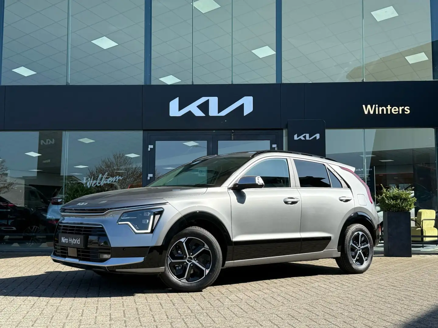 Kia Niro 1.6 GDi Hybrid DynamicPlusLine | Stoel/Stuurwiel V Gris - 1