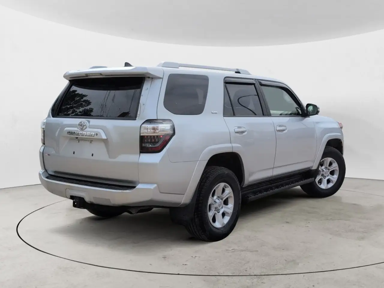 Toyota 4-Runner снимка Toyota 4-Runner
