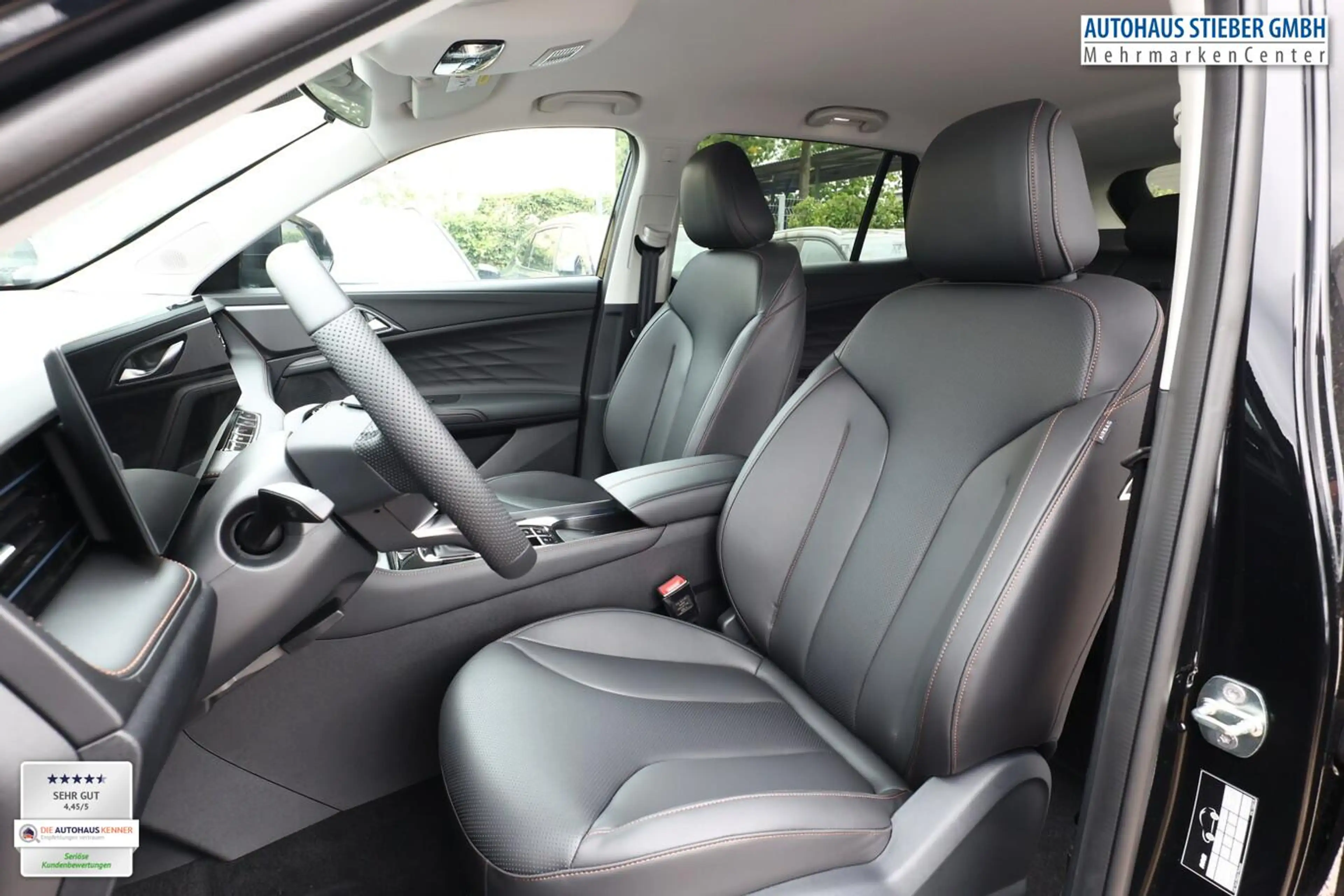 MG HS Luxury HEV+ ACC 360Kam SHZ eHK TotW KeyL 19Z 16... — photo 6