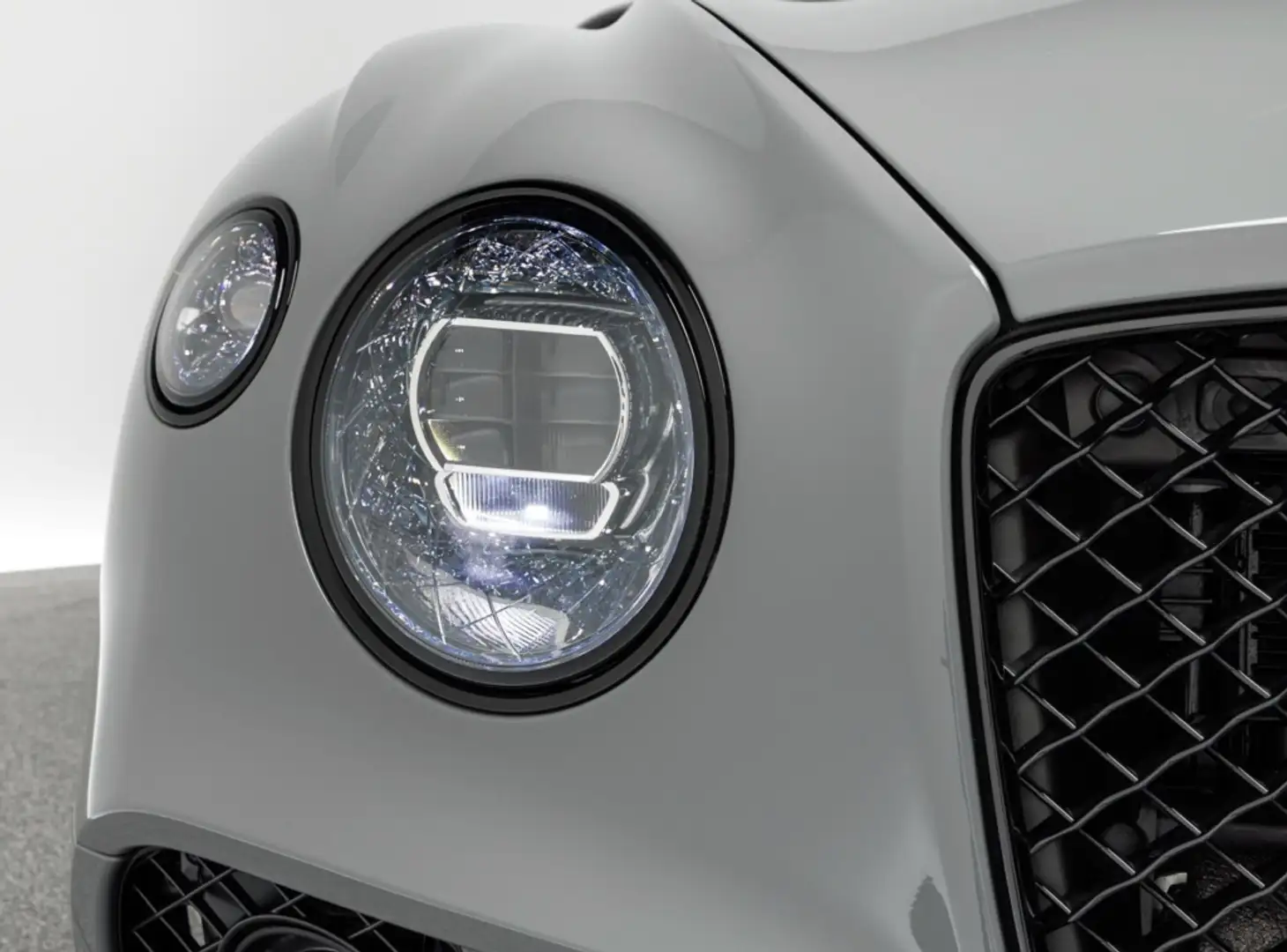 Bentley Continental GT V8 Grey - 2