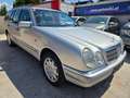 Mercedes-Benz E 320 E 320 4Matic V6 T Elegance Aut Grau - thumbnail 3