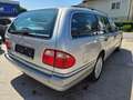 Mercedes-Benz E 320 E 320 4Matic V6 T Elegance Aut Grau - thumbnail 4