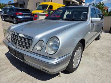 E 320 4Matic V6 T Elegance Aut