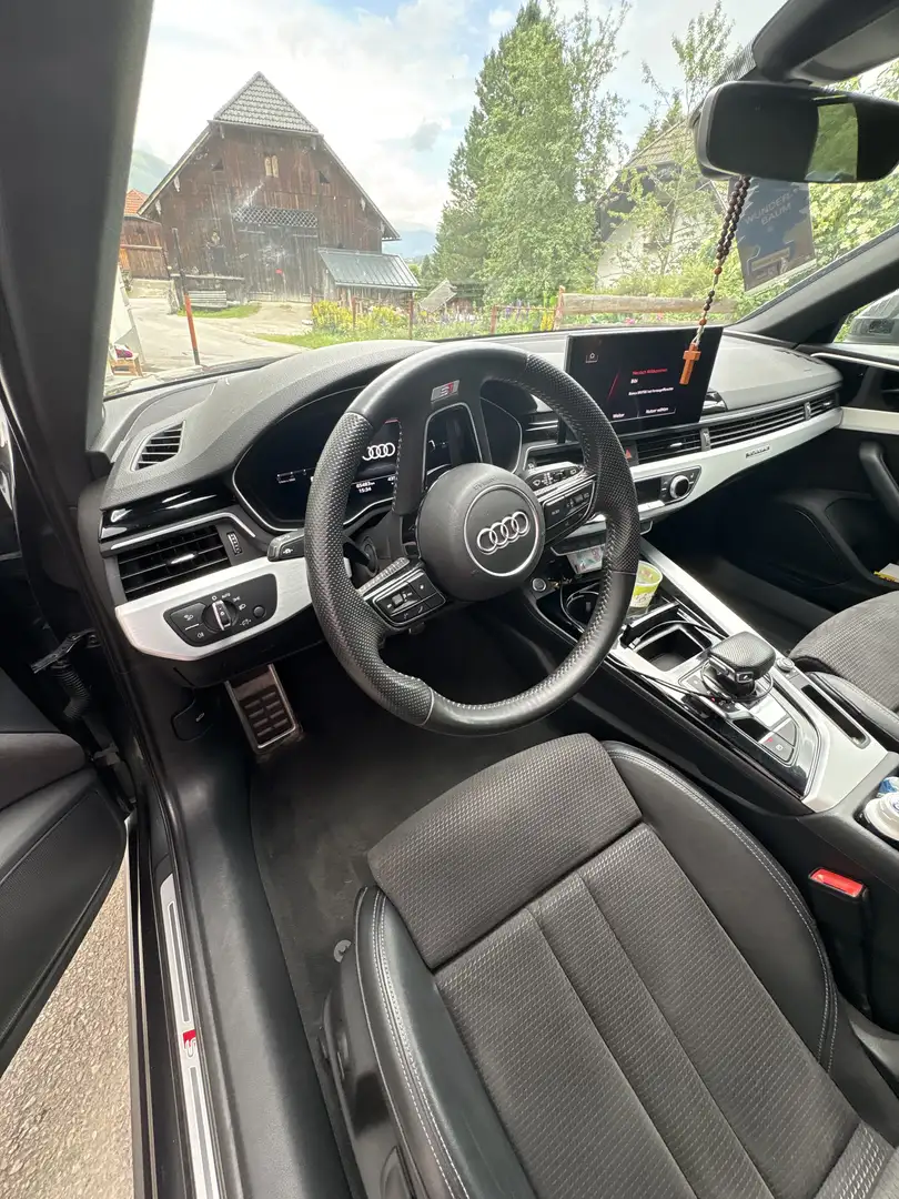 Audi A4 Avant 40 TDI quattro S-line S-tronic - 1