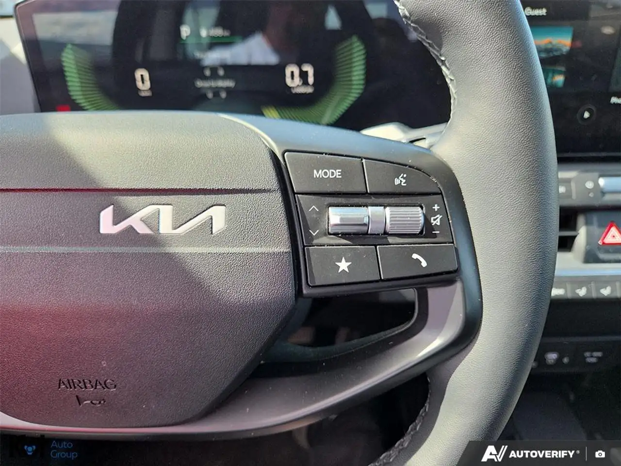 Kia K4 photo Kia K4