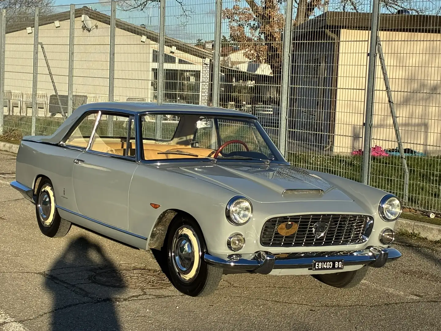 Lancia Flaminia Coupè Pinin Farina 2.5 cc. Grau - 1