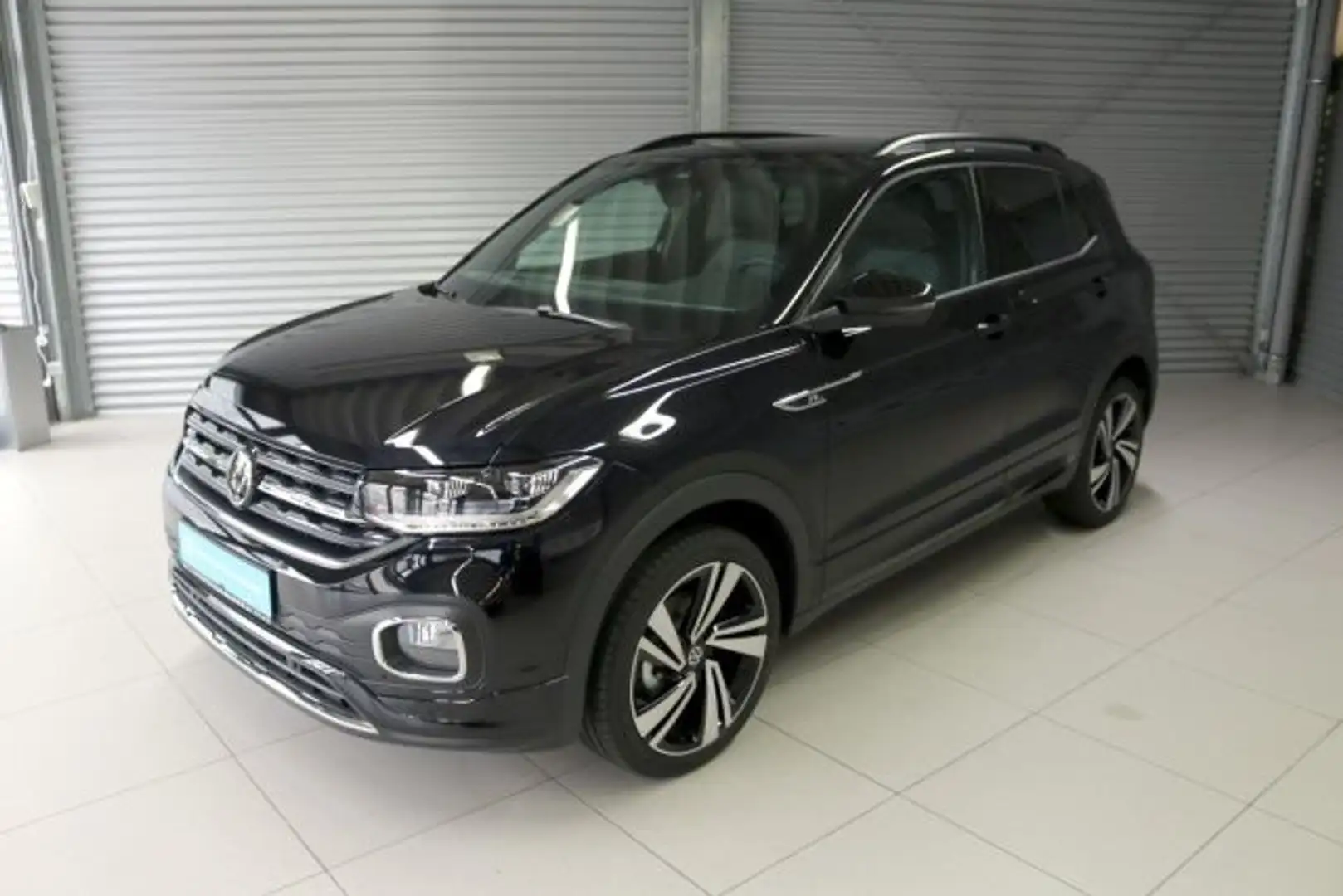 Volkswagen T-Cross R-Line 1.5 TSI DSG Kamera Navi BeatsAudio Zwart - 2