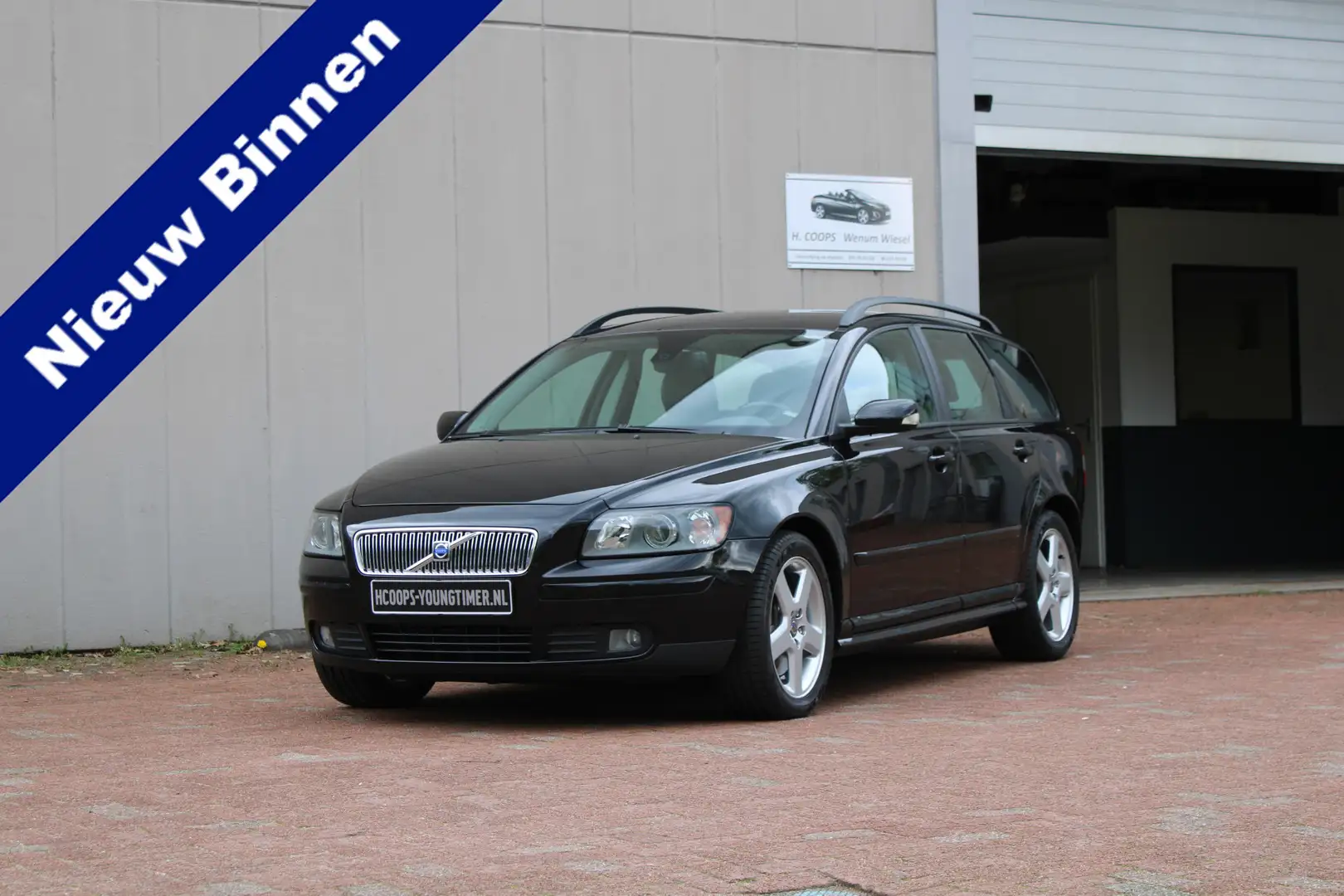 Volvo V50 2.5 T5 AUTOMAAT YOUNGTIMER incl. 21% BTW Negro - 1