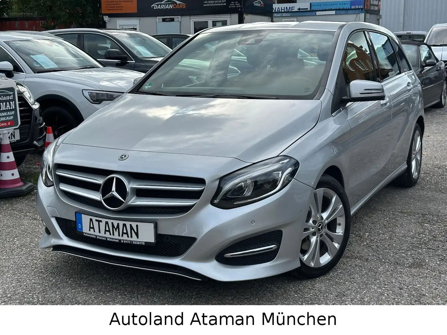 Mercedes-Benz B 200 d *Urban* Autom./Navi/Leder/LED/CAM/PDC/AHK Argent - 2
