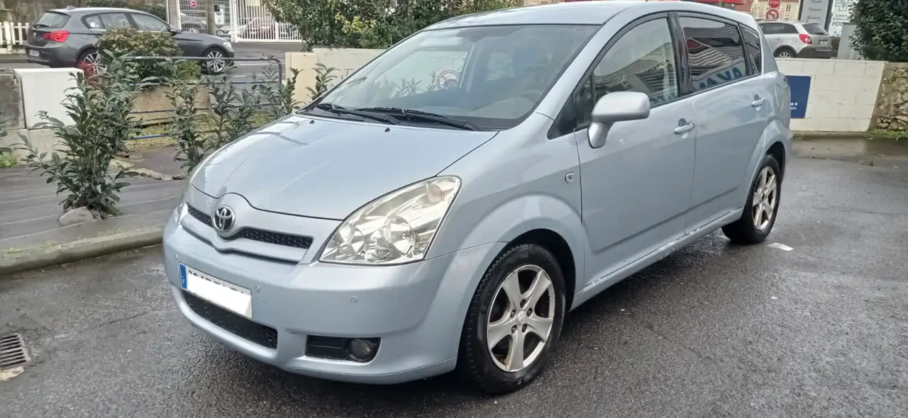 Toyota Corolla Verso 110 VVT-i 5pl LinÃ©a Terra