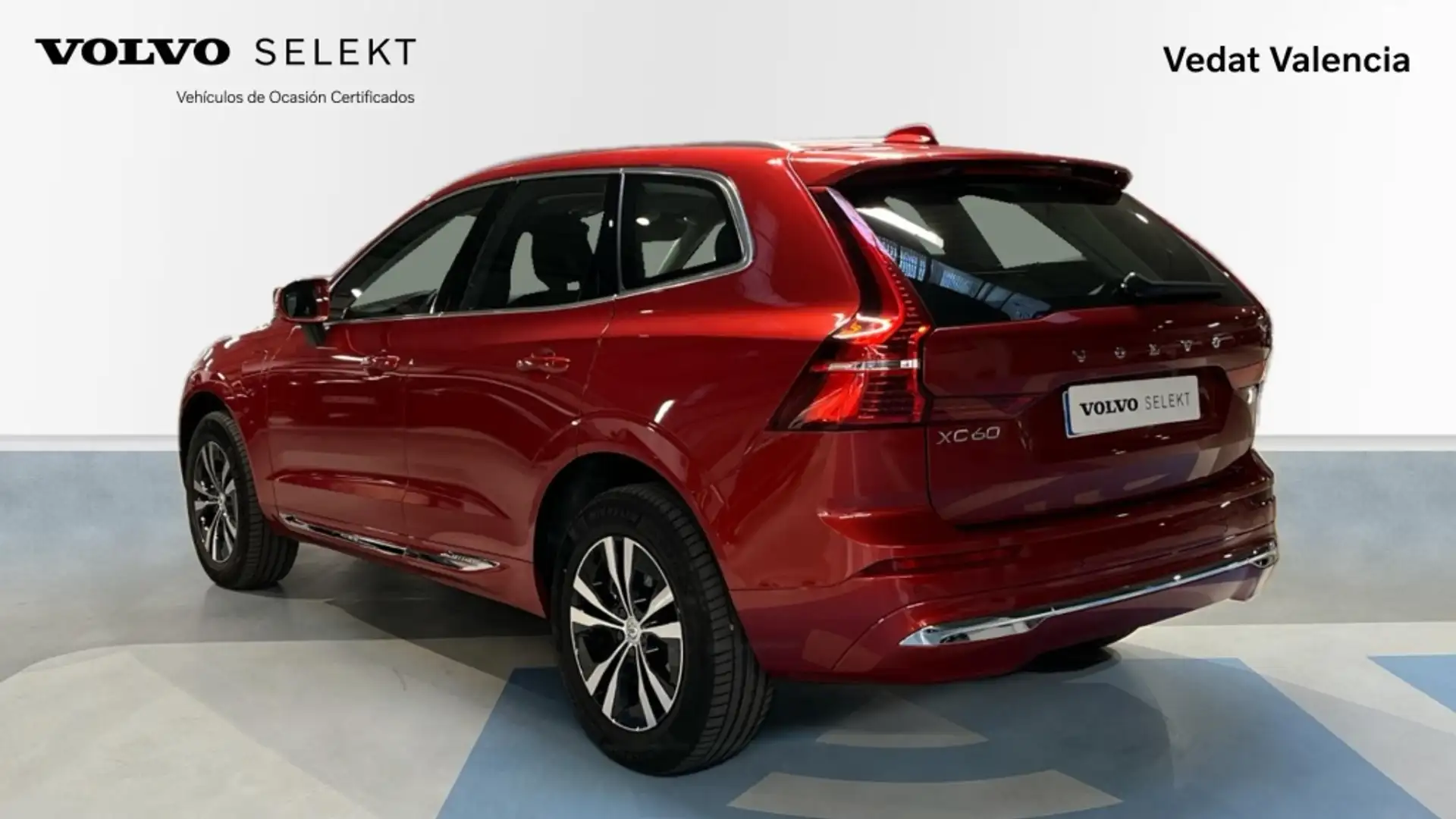 Volvo XC60 T6 Recharge Core - 2