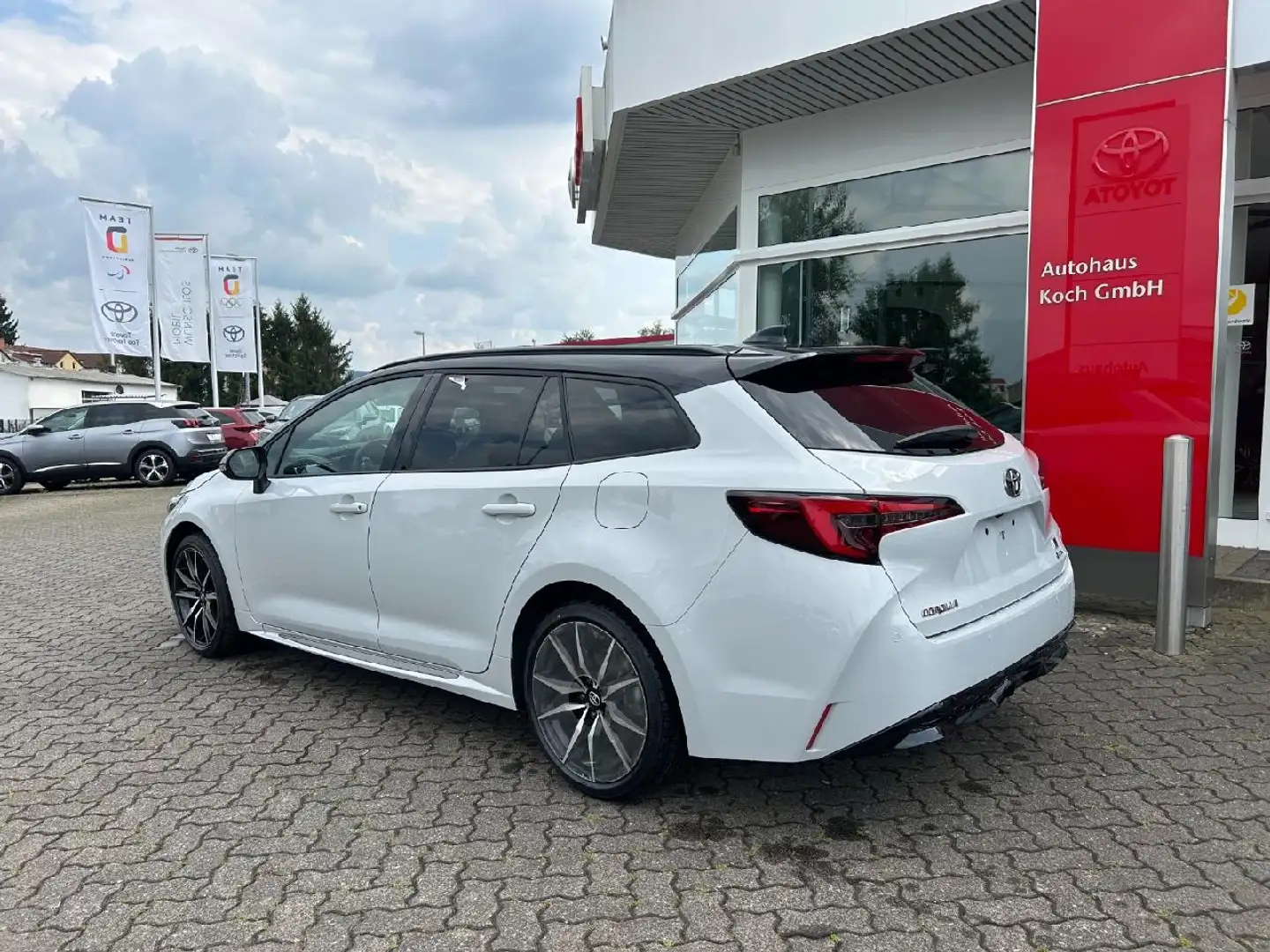 Toyota Corolla 2,0 Hybrid GR Sport - 2