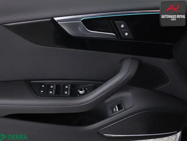 Audi A4 view 14