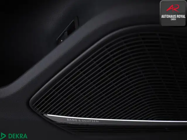 Audi A4 view 15