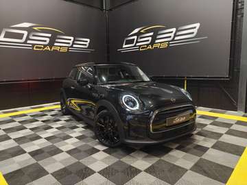 Mini 1.5 AUTOMAAT/JCW 17"/Ambi/Cruise/GPS/Apple