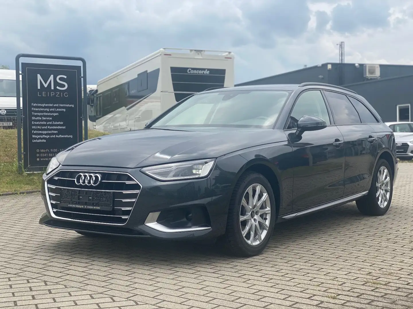 Audi A4 Avant 35 TDI advanced Navi PDC Alu Gris - 1
