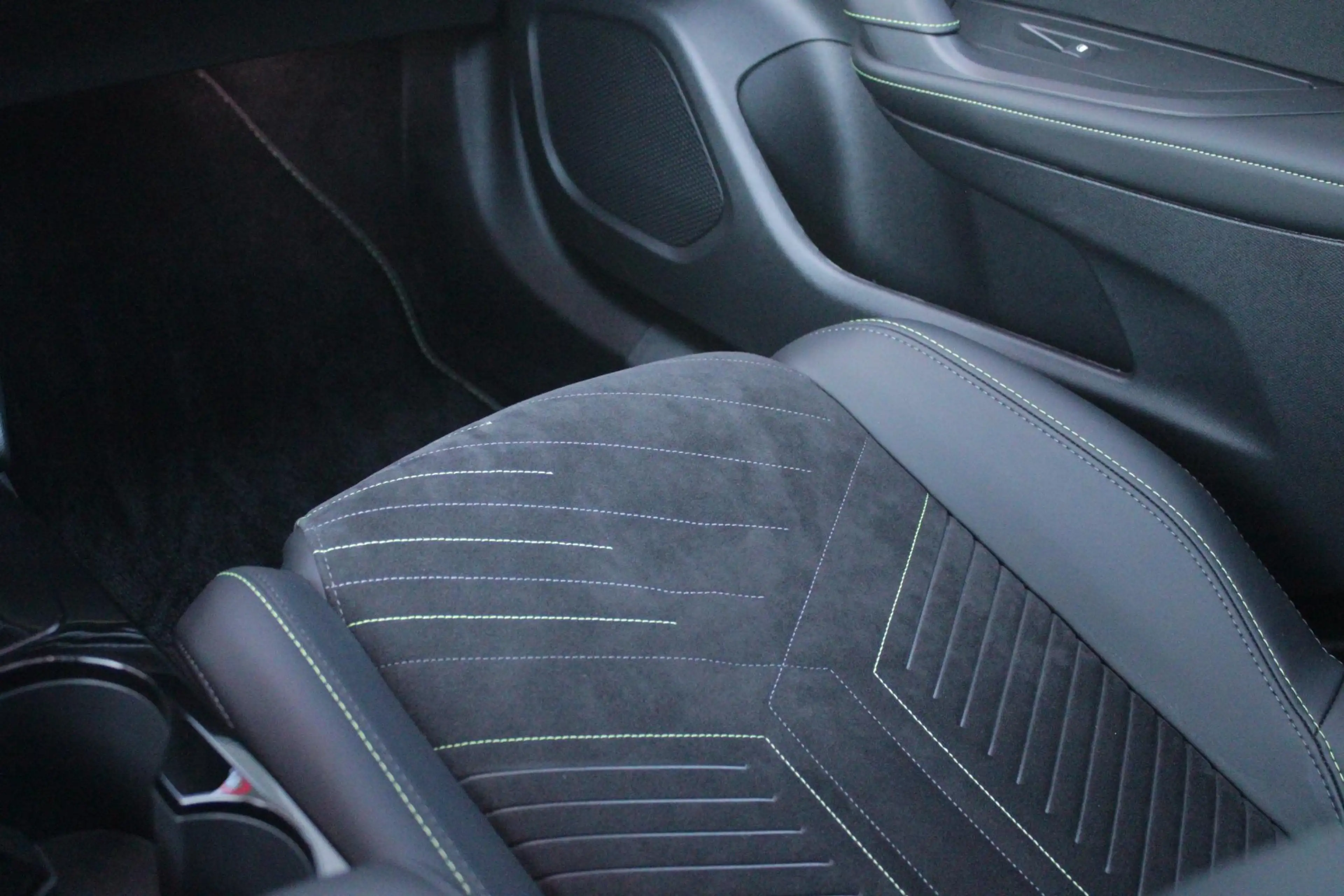 Peugeot e-2008 EV GT PACK 156PK 54 kWh | PANORAMISCH SCHUIF/KANTE — photo 22