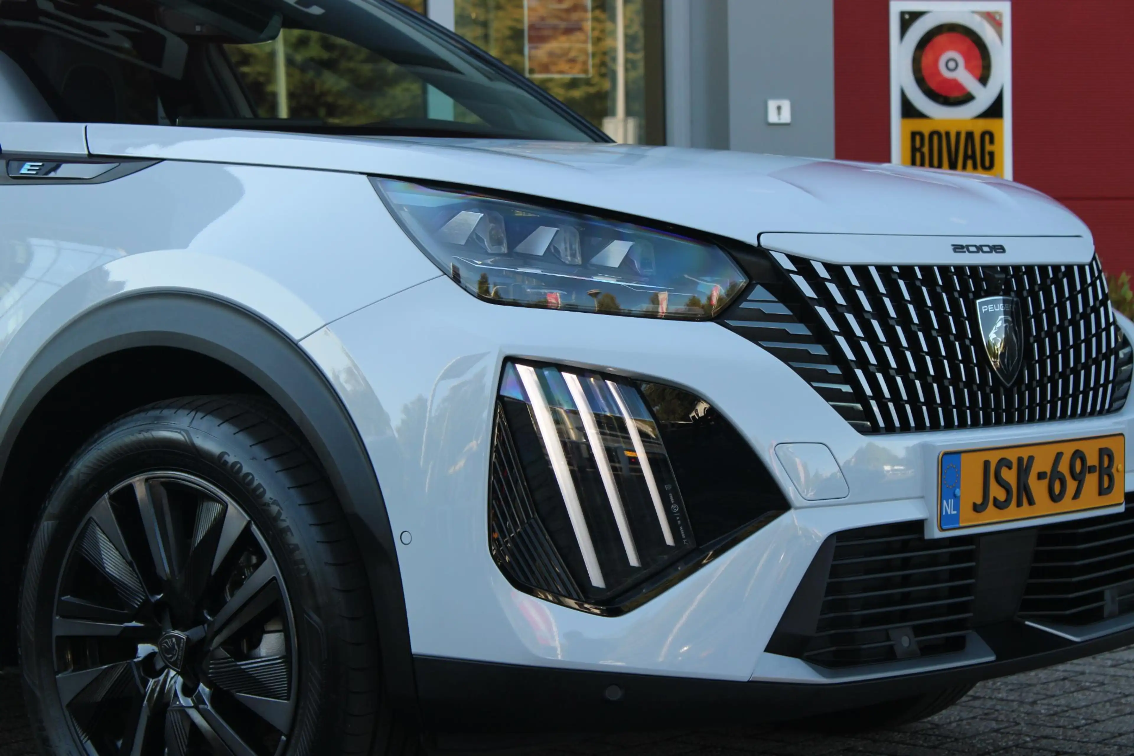 Peugeot e-2008 EV GT PACK 156PK 54 kWh | PANORAMISCH SCHUIF/KANTE — photo 10